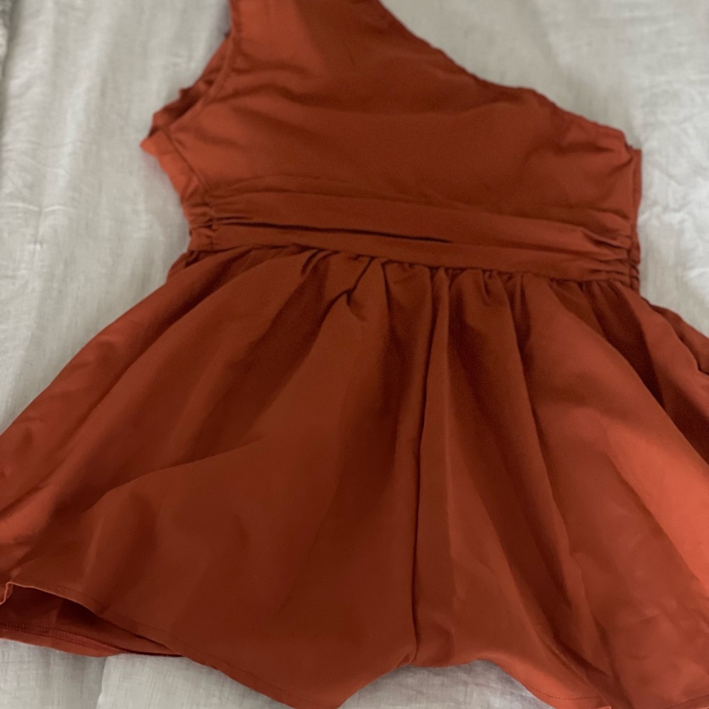 Chic One-Shoulder Rust Dress